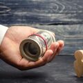 Президент Казахстана поручил обуздать ростовщиков