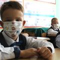 В Кыргызстане ученики первых-шестых классов вернутся в школу