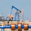 Последствия перемирия Ирана и США: доллар вырос, нефть упала