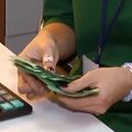 В Казахстане хотят ограничить кредиты размером годового дохода