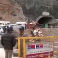 Заблокированные в тоннеле рабочие уже через несколько часов могут оказаться на свободе