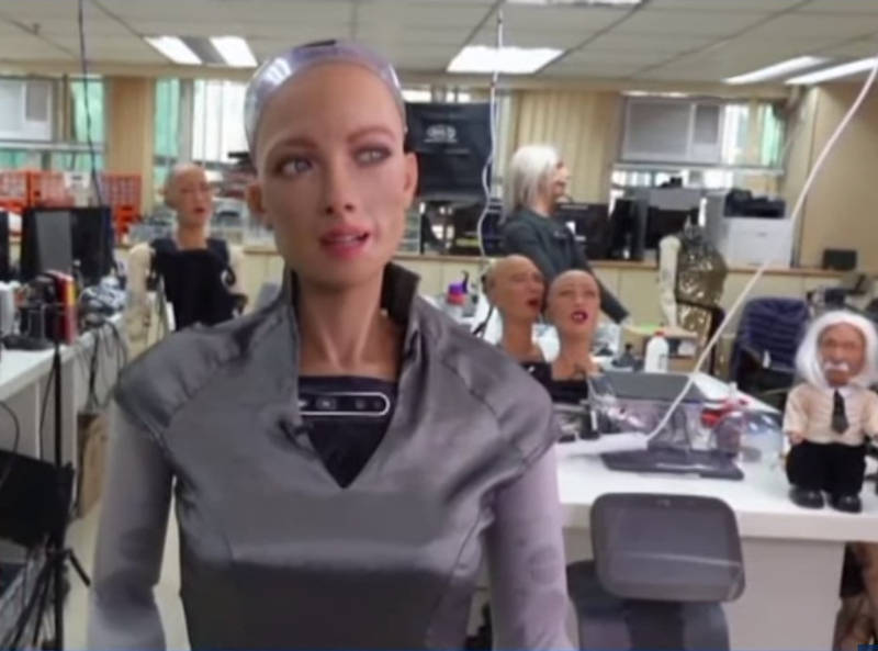 Мы в опасности: Роботы заменят людей?