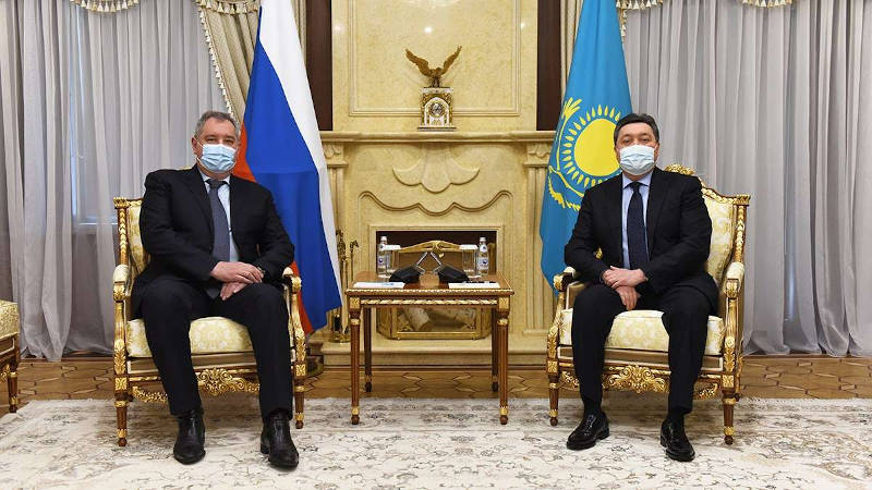 Мамин осудил с главой Роскосмоса создание «Назарбаевского старта» 